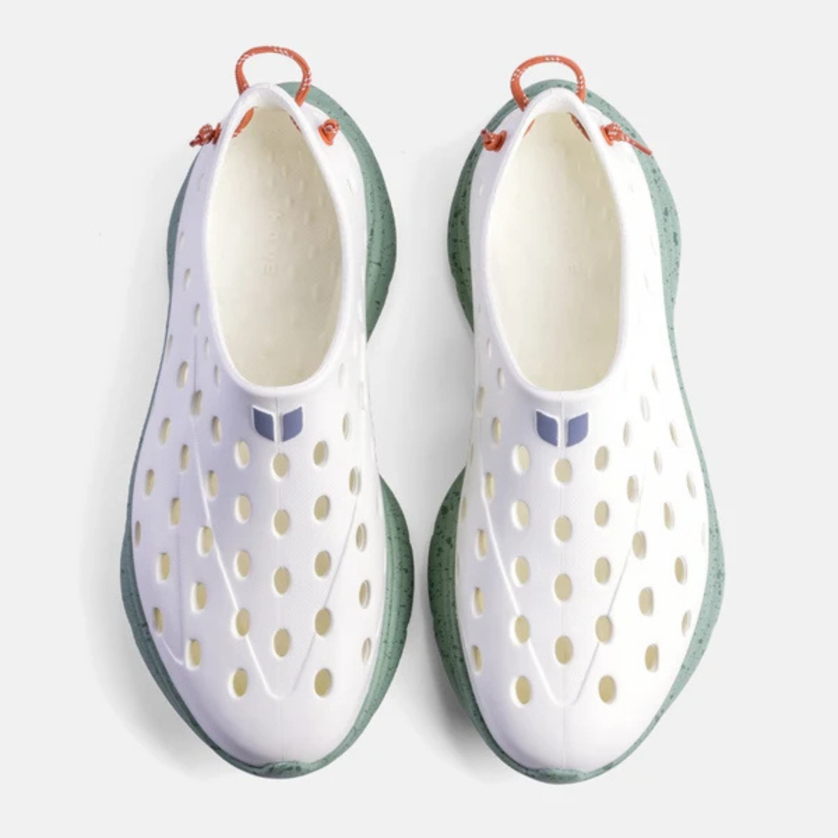 REVIVE - WHITE/JADE SPECKLE