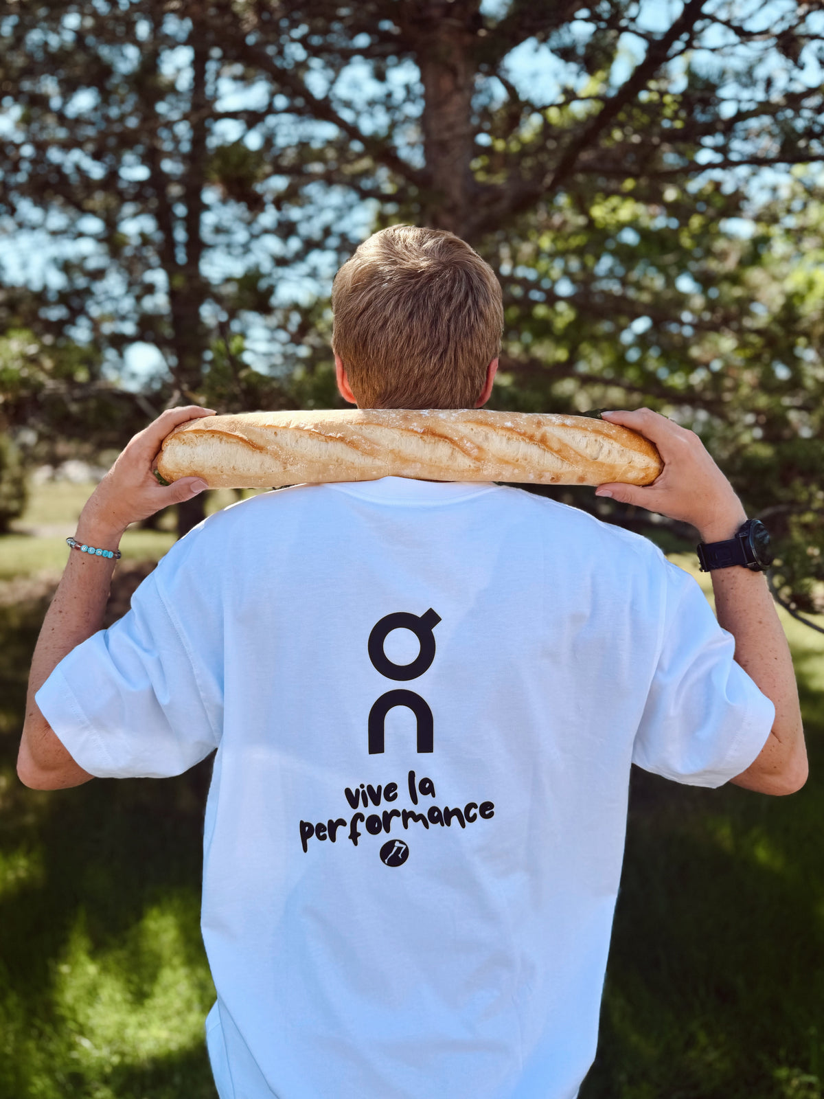 MEN'S ON BAGUETTE TEE