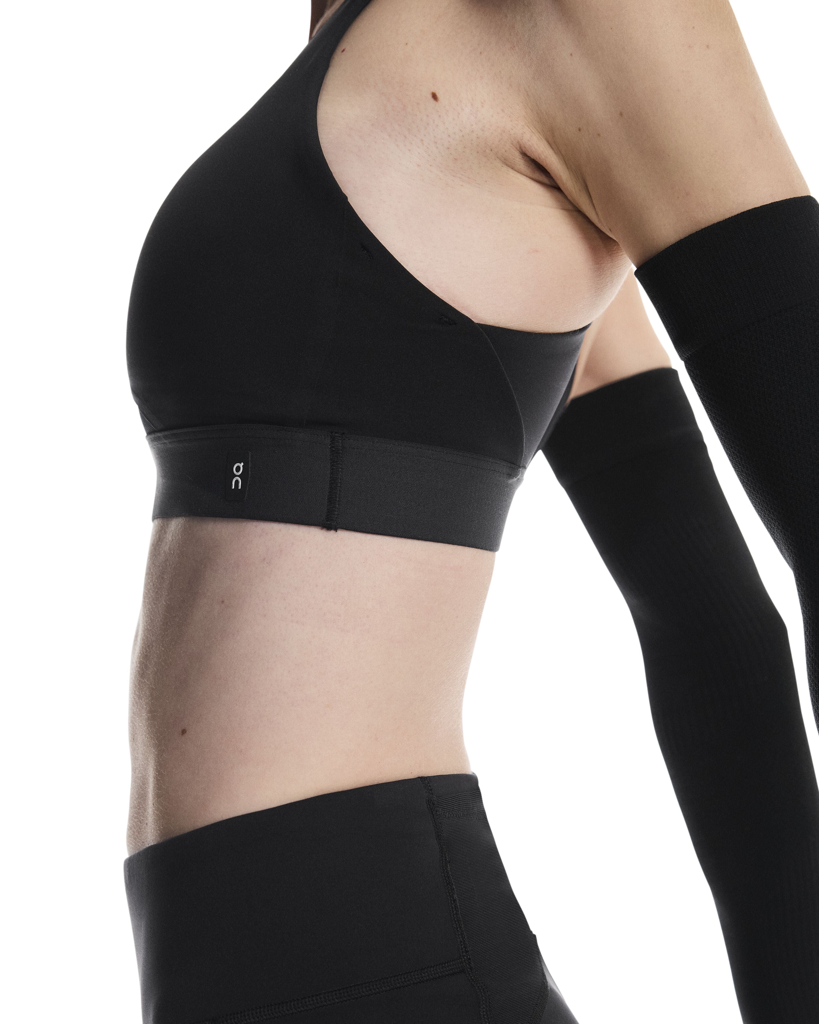 WOMEN'S PERFORMANCE BRA 2