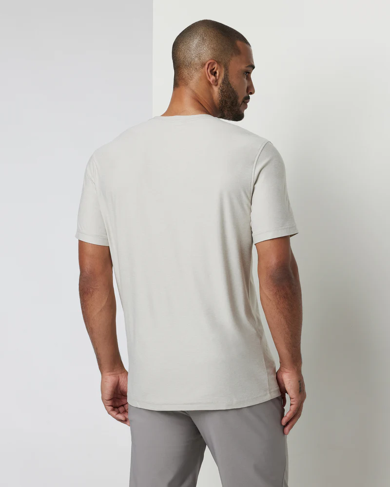 VUORI MEN'S STRATO TECH TEE - SALT HEATHER 