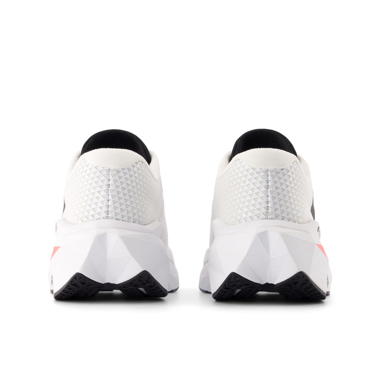 NEW BALANCE WOMEN'S FUELCELL SUPERCOMP TRAINER V3 - B - SEA SALT