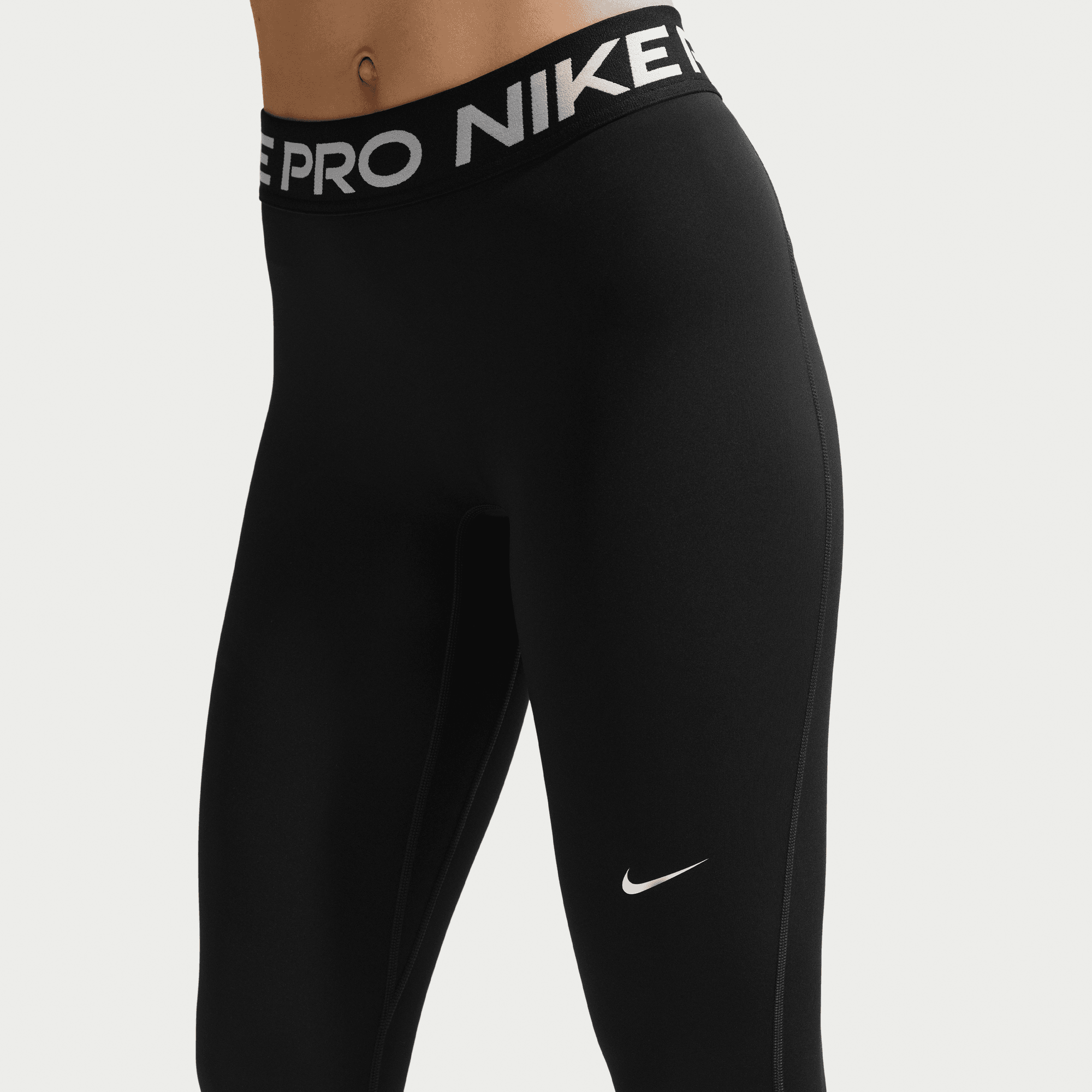 NIKE WOMEN'S PRO MID-RISE FULL LENGTH LEGGINGS - BLACK XS