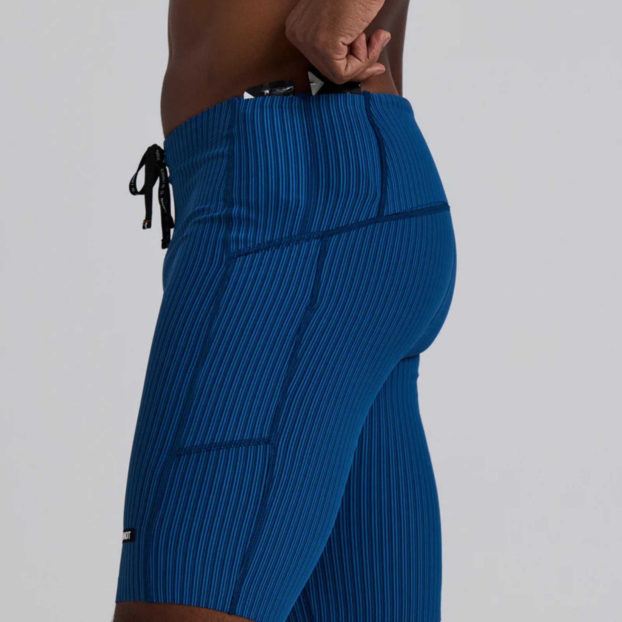 BANDIT MEN'S VARIEGATED STRIPED CADENCE HALF TIGHT - INK BLUE/AEGEAN