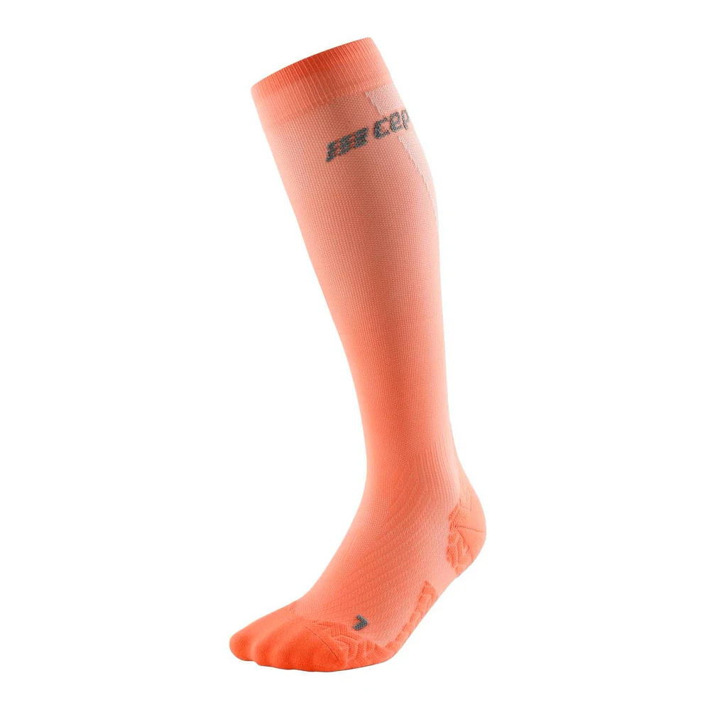 CEP WOMENS' ULTRALIGHT TALL COMPRESSION SOCKS CORAL/CREAM