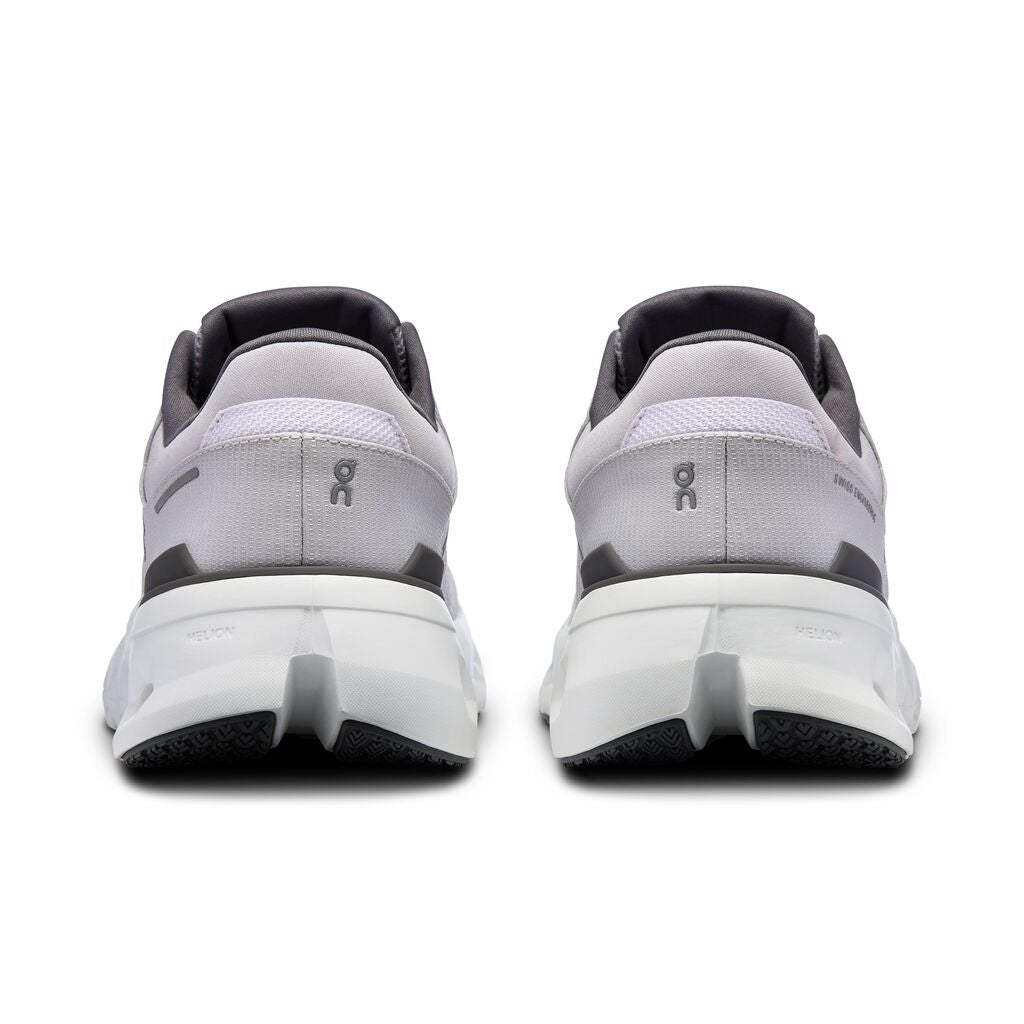 ON RUNNING MEN'S CLOUDRUNNER 2 - D - FROST/WHITE 