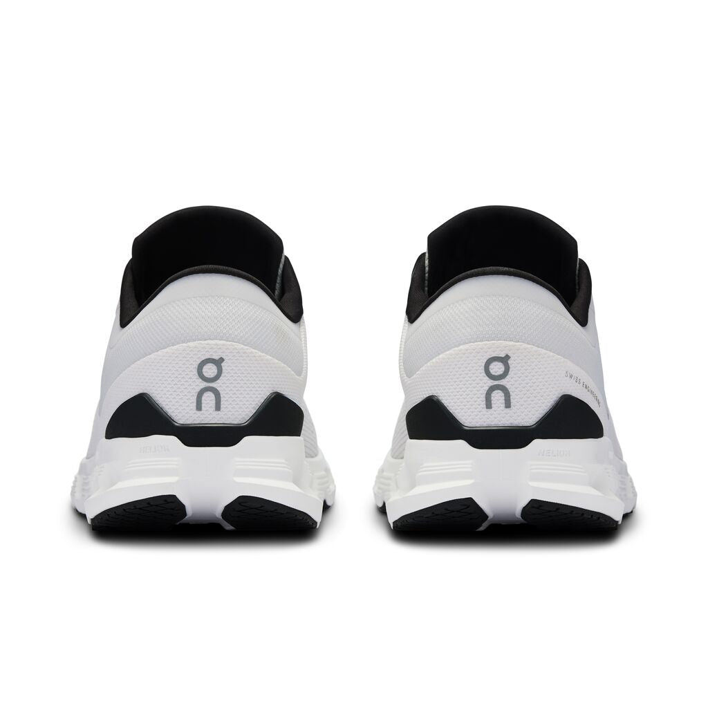 ON RUNNING MEN'S CLOUD X 4 - D - IVORY/BLACK 