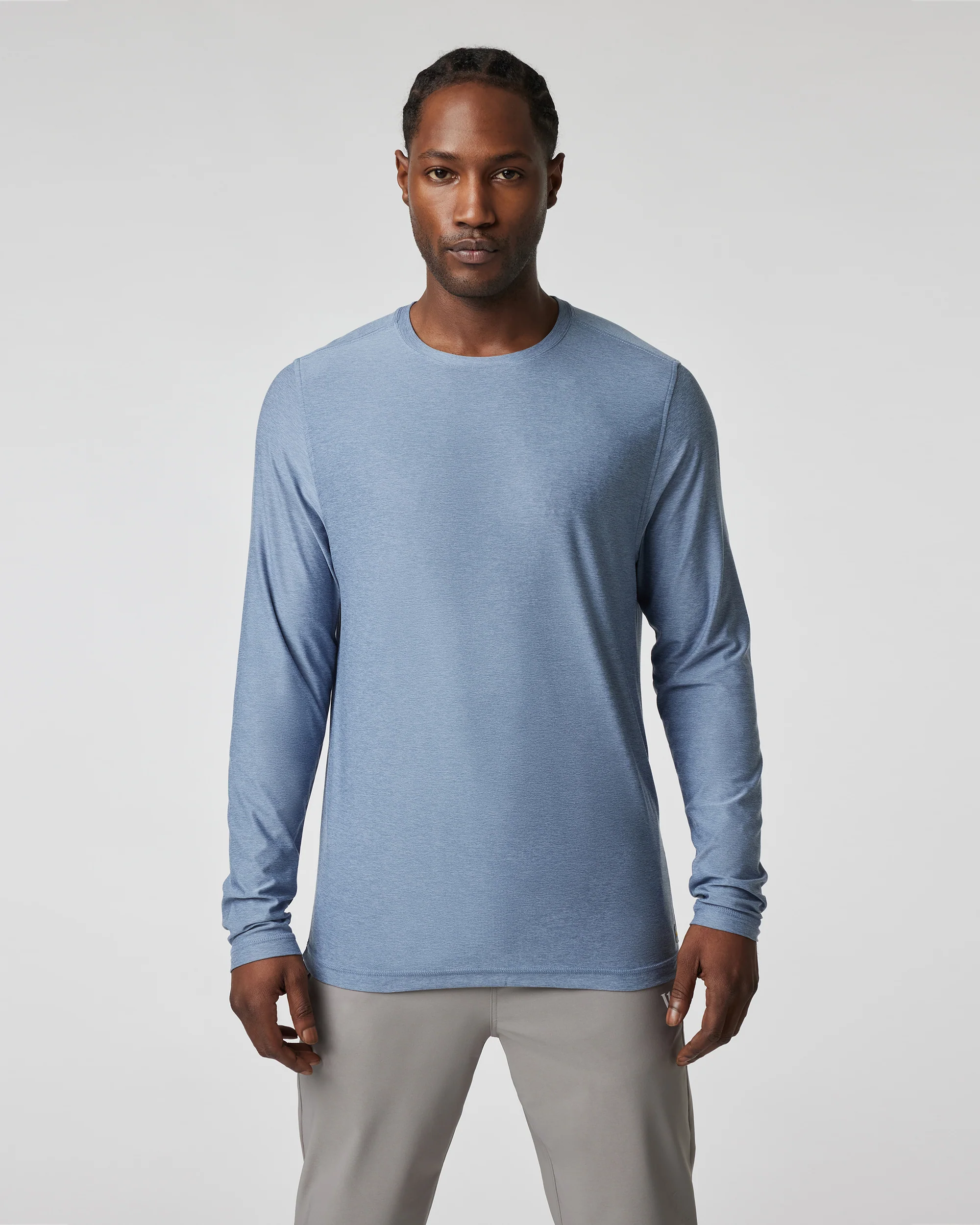 VUORI MEN'S STRATO TECH TEE LONG SLEEVE - HTY CHAMBRAY HEATHER XS