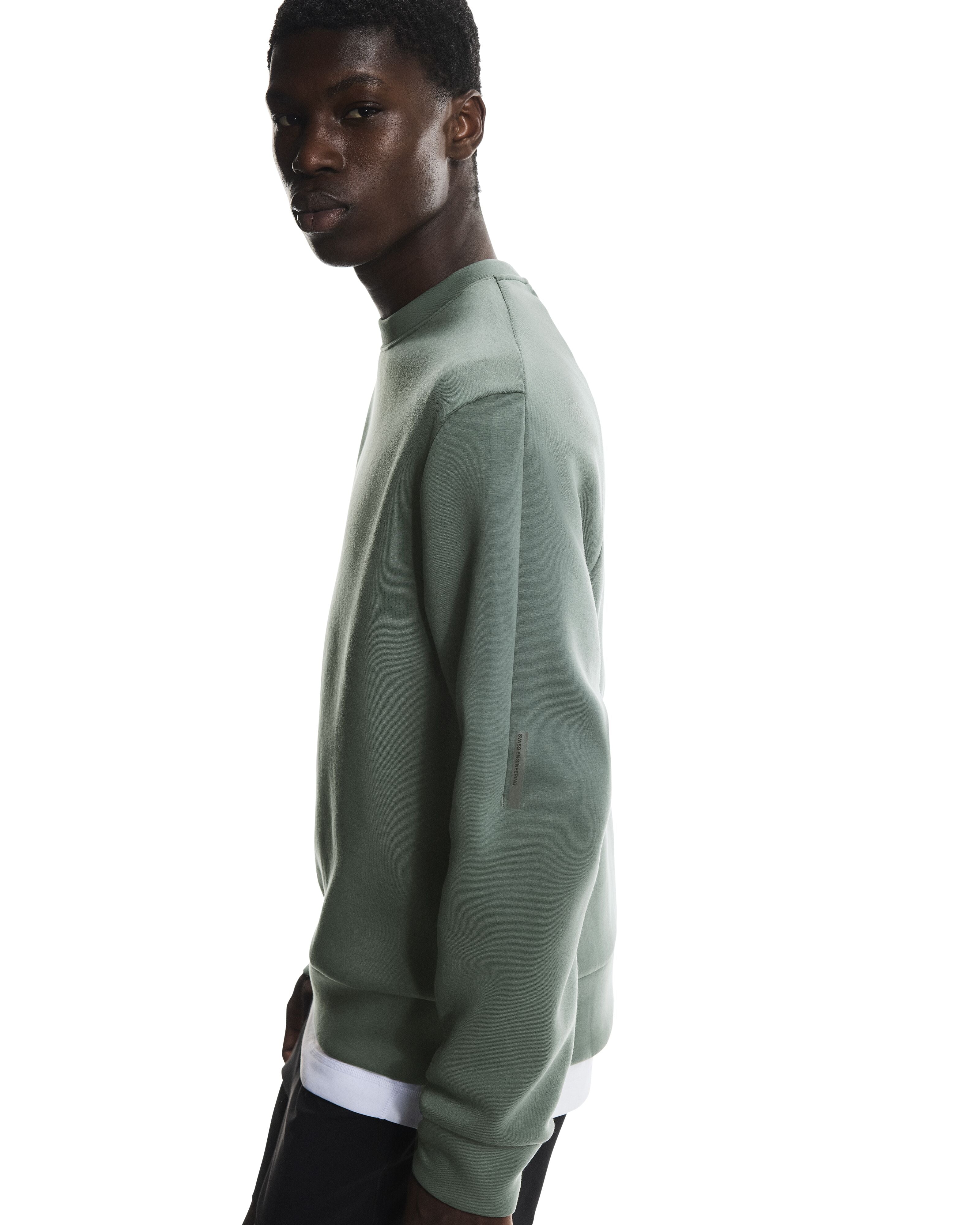 ON RUNNING MEN'S FOCUS TECH CREW - OLIVE