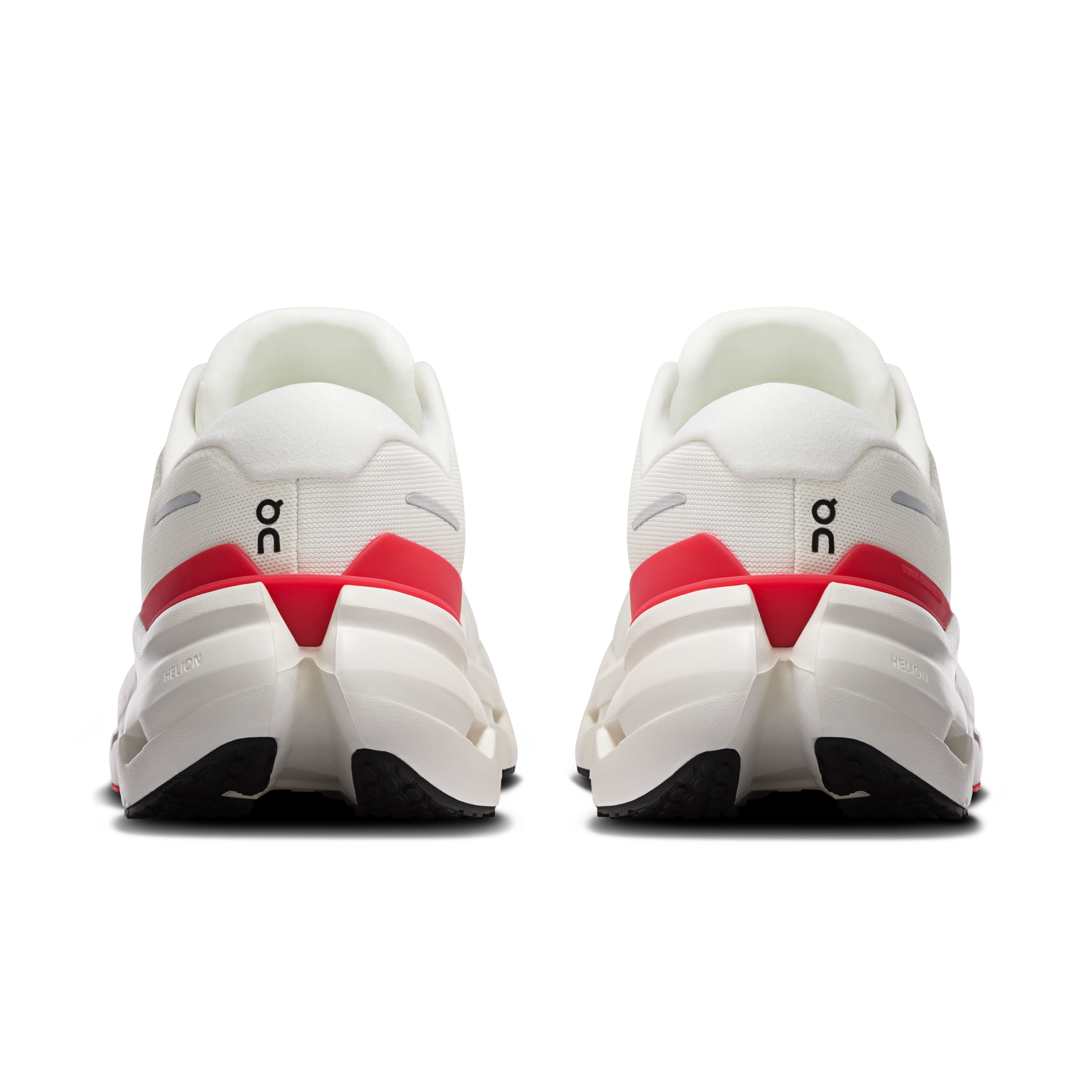 ON RUNNING MEN'S CLOUDRUNNER 3 - D - IVORY/ROBIN