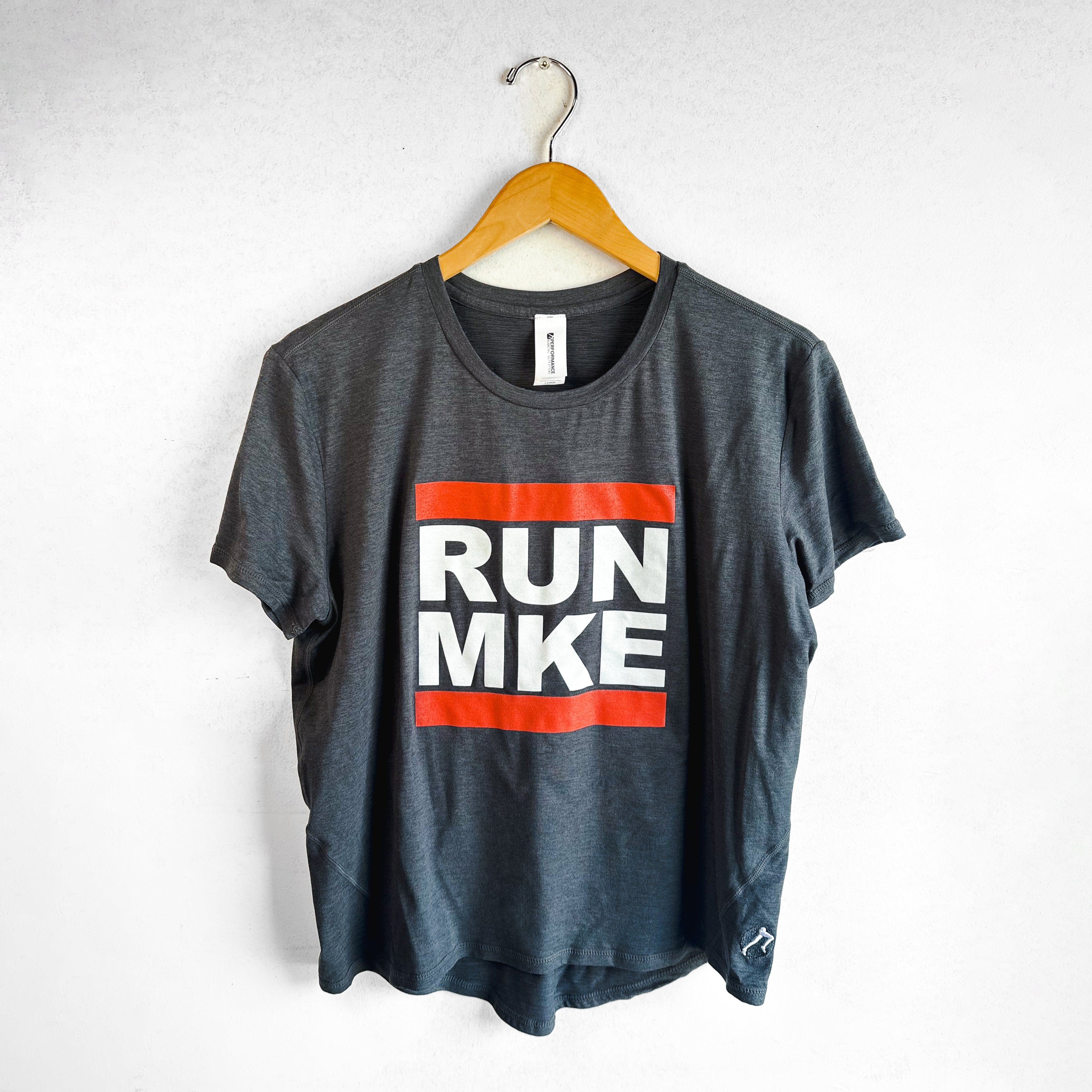 PR GEAR WOMEN'S PRO RUN MKE SHORT SLEEVE - HEATHER BLACK XS