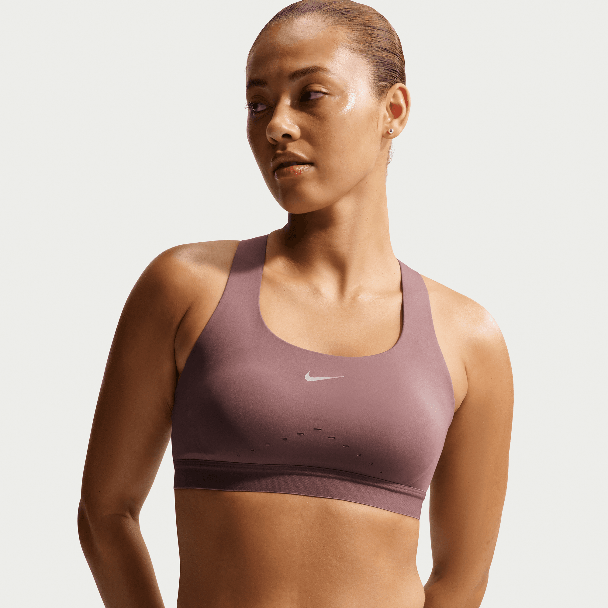 NIKE WOMEN'S SWIFT BRA - TATTOO/REFLECTIVE SILVER XS