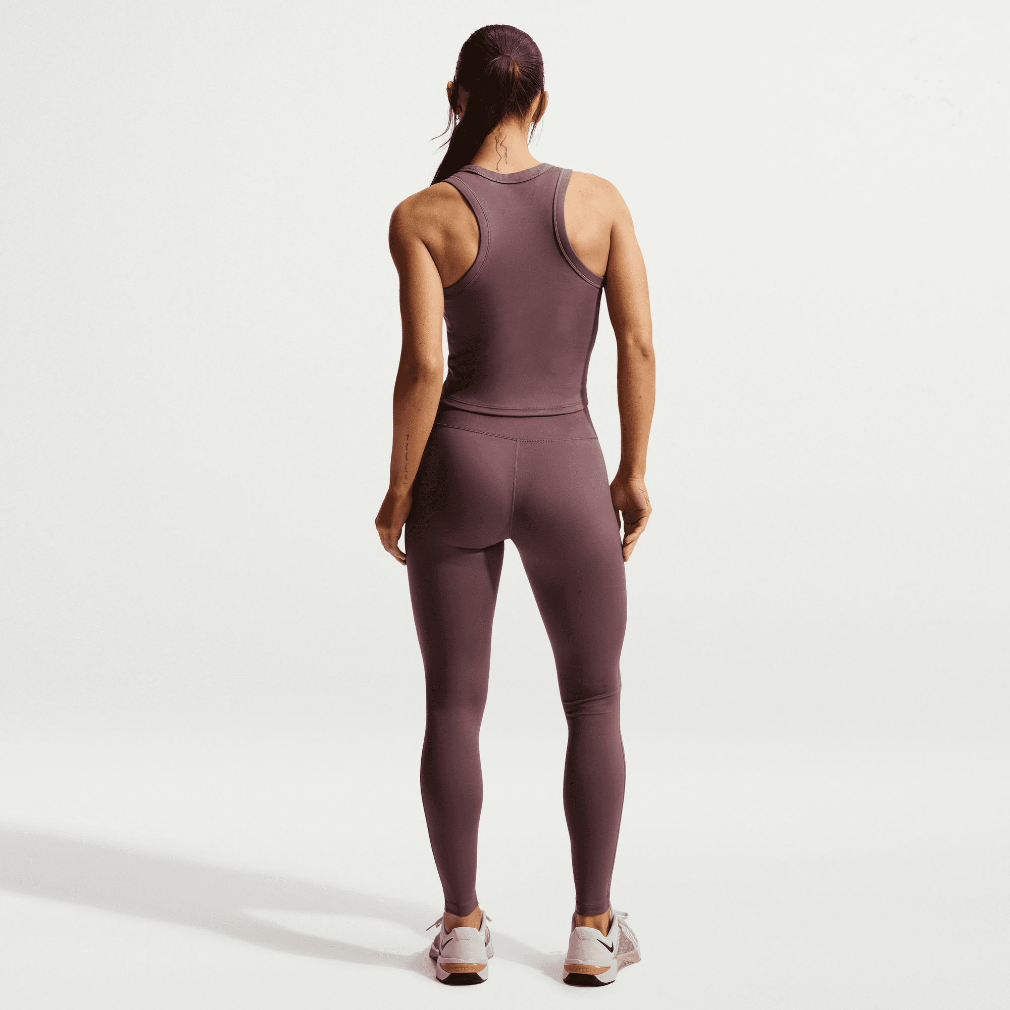 NIKE WOMEN'S ONE FITTED TANK - TATTOO/WHITE