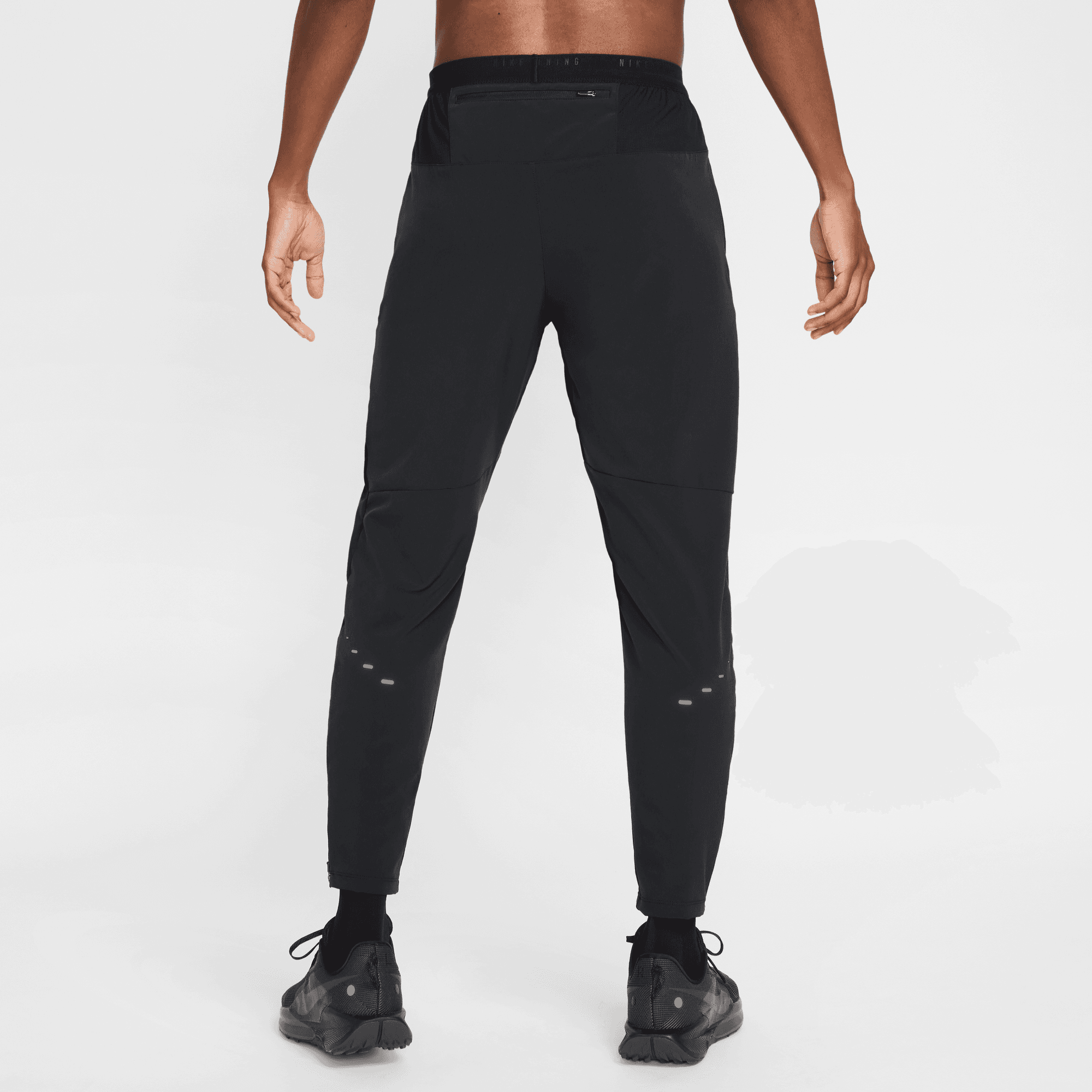 NIKE MEN'S STRIDE DRI-FIT WOVEN PANTS - BLACK