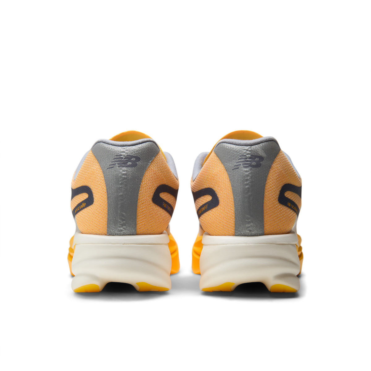 NEW BALANCE MEN'S SUPERCOMP ELITE V6 - SATSUMA ORANGE