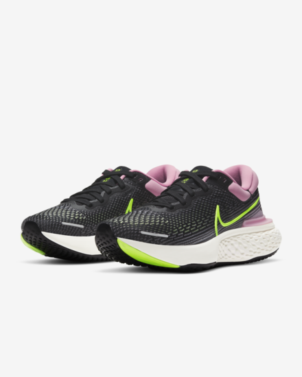 womens zoomx invincible run 002 BLACK/CYBER PINK