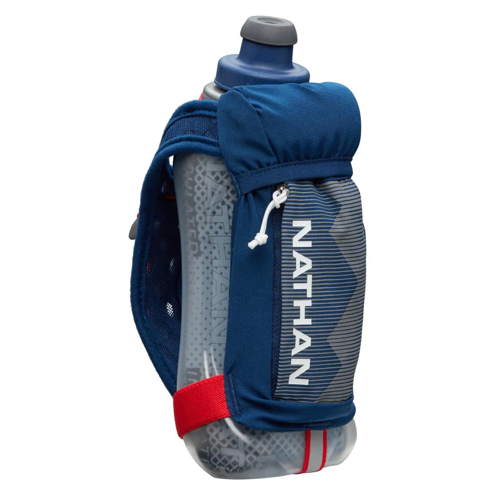 NATHAN QUICK SQUEEZE PLUS INSULATED 18OZ ESTATE BLUE/WHITE